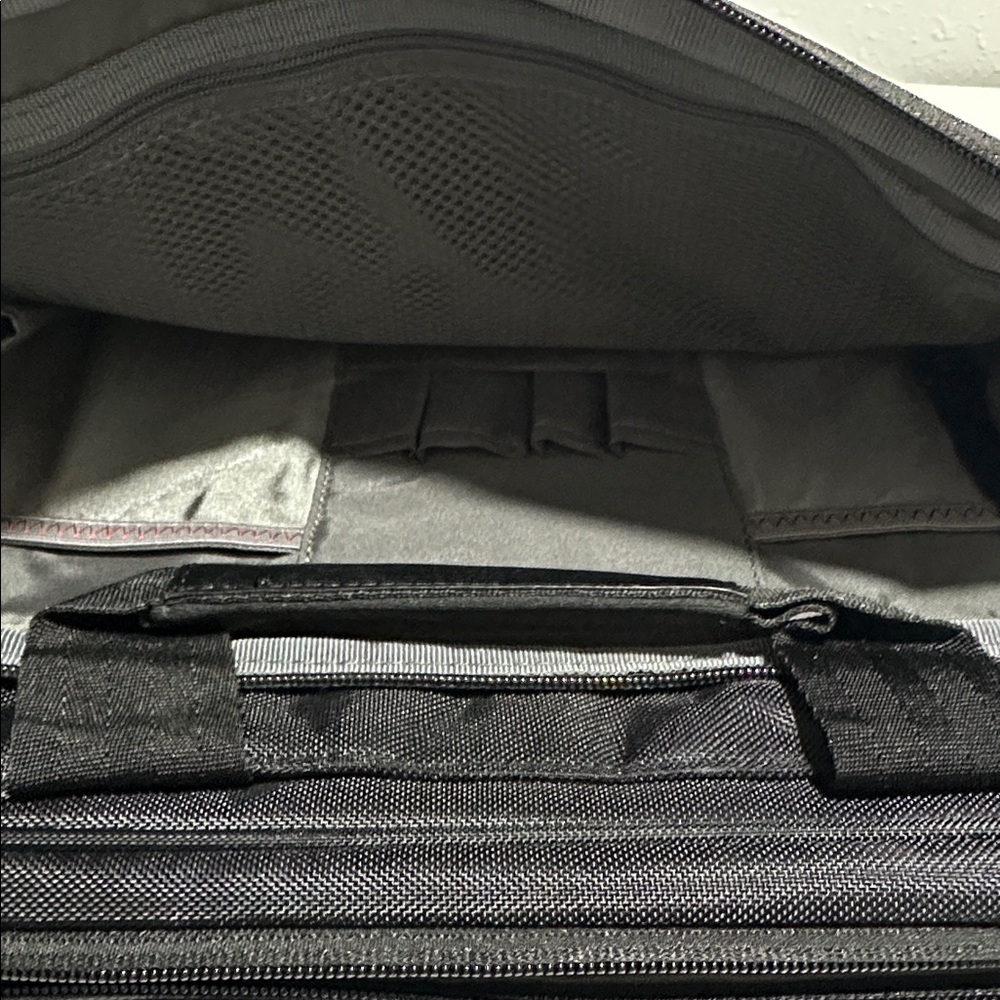 Dell Computer Bag - Picture 4 of 5